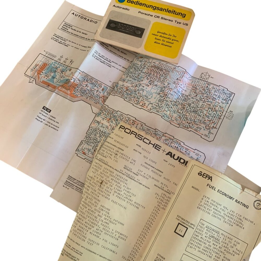 1979 Porsche 928 Warranty Maintenance Manual Blaupunkt Skematics Dealer Sticker - Picture 4 of 16